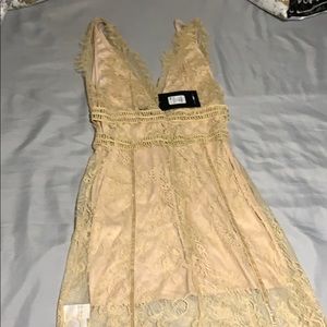 Lace cream dress